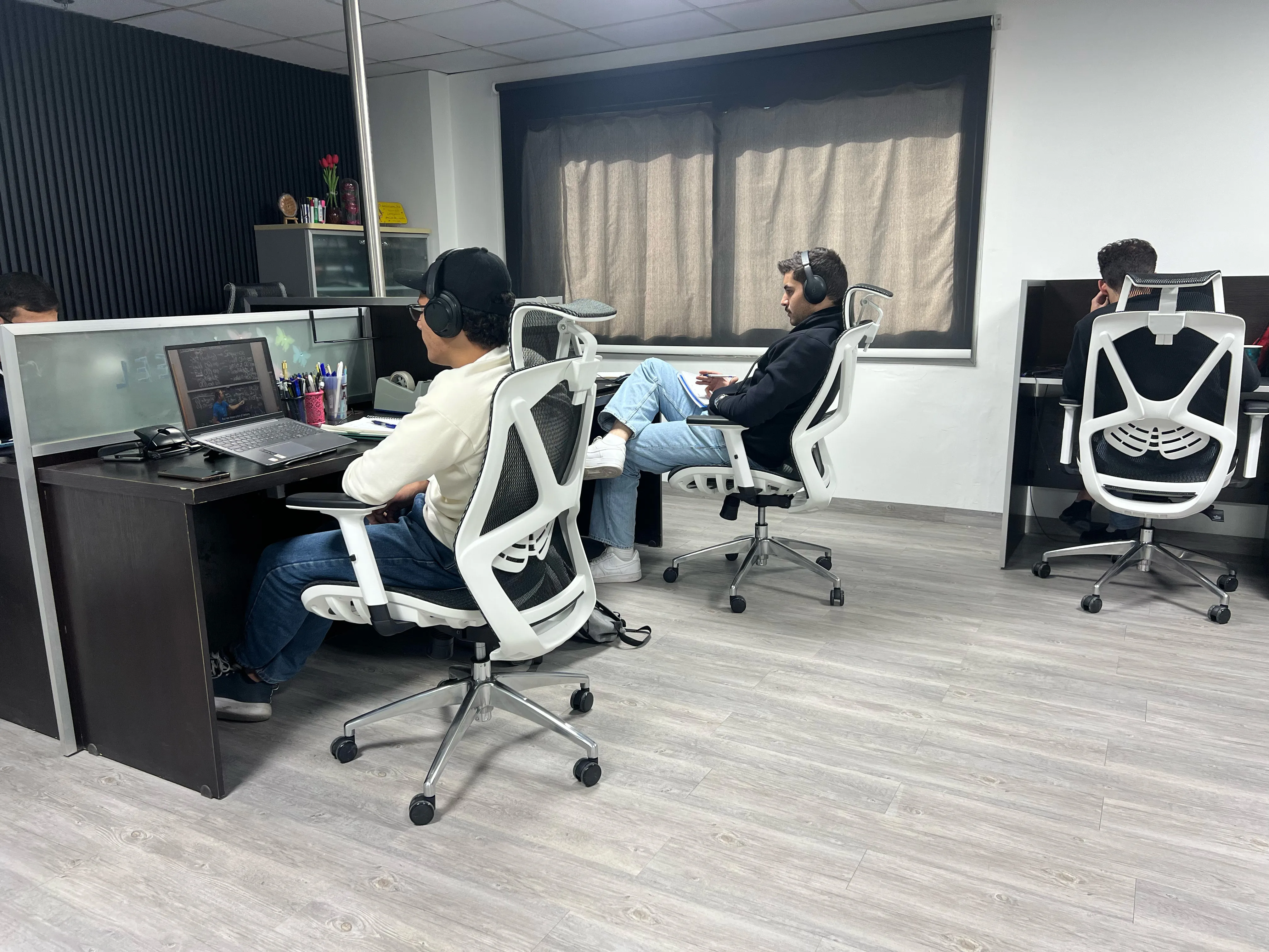 جيل تك: شريكك الأمثل للحلول الرقمية المتكاملة